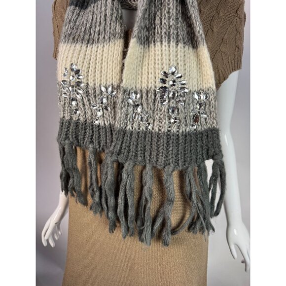 Charming Charlie Gray & Ivory Striped Knit Scarf W/ Rhinestone Embellishments & - Picture 11 of 12